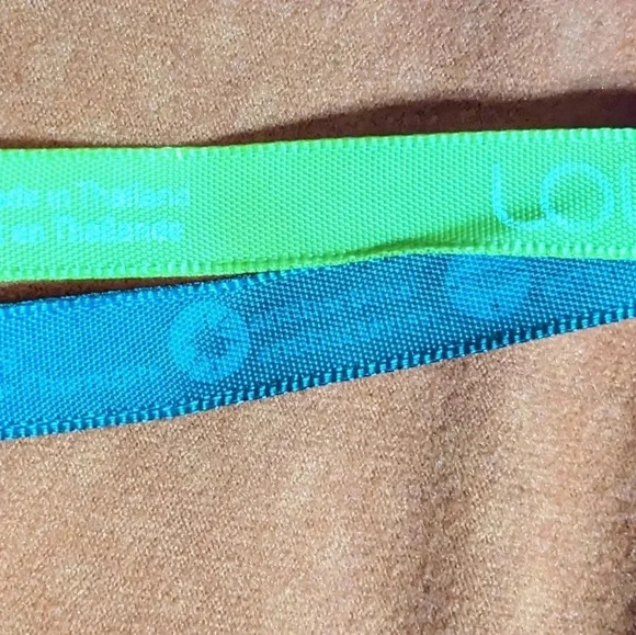 Lole Women's 1/4 Zip Long Sleeve Size Medium Paprika Orange Reflective Athletic - Picture 10 of 10